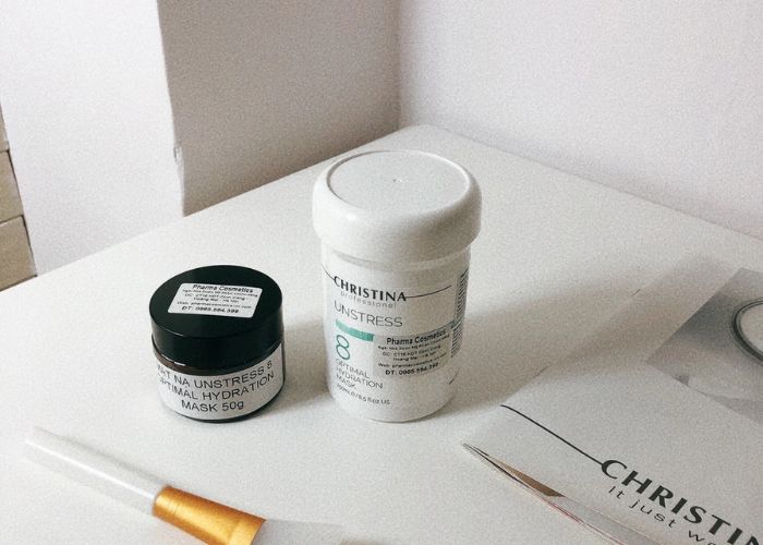 null Review mặt nạ Christina Unistress 8 có tốt không