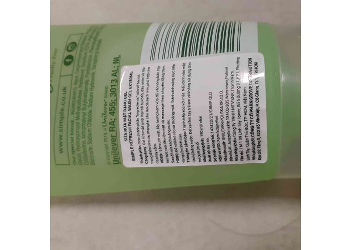 null hạn sử dụng của sữa rửa mặt Simple