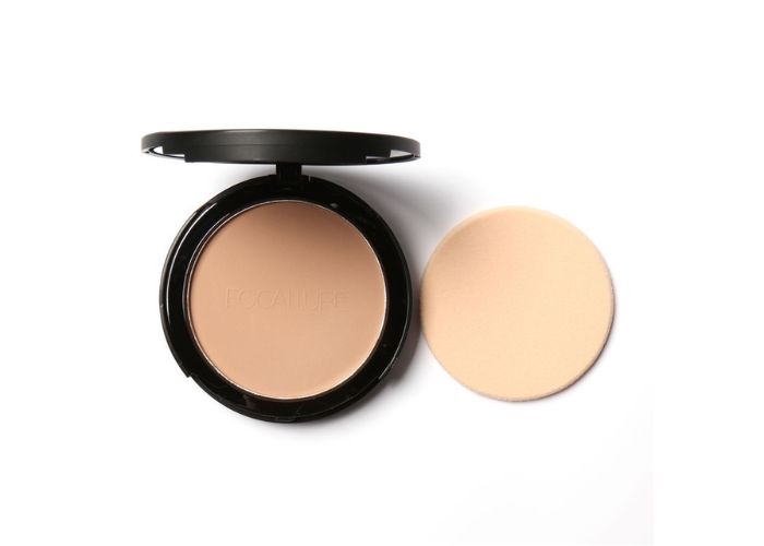 vô giá trị Review phấn phủ focallure