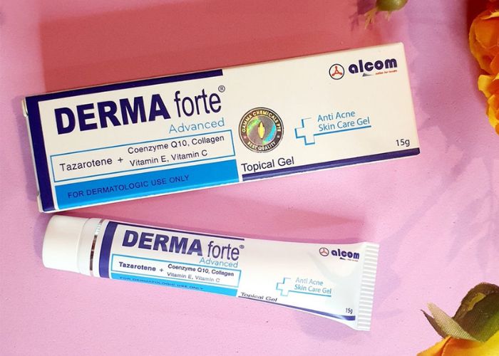 Derma Forte bôi toàn mặt được không? Bôi trước hay sau kem dưỡng?