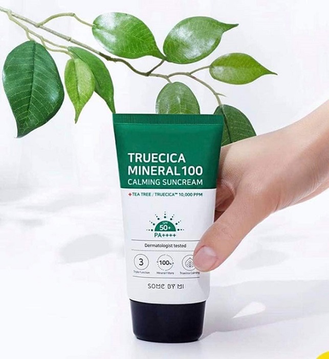 kem chống nắng dành cho mẹ bỉm sữa Kem chống nắng Some By Mi Truecica Mineral 100 Calming Suncream