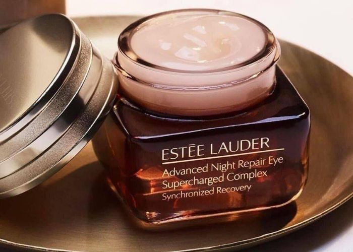 Kem mắt Estee Lauder có mấy loại