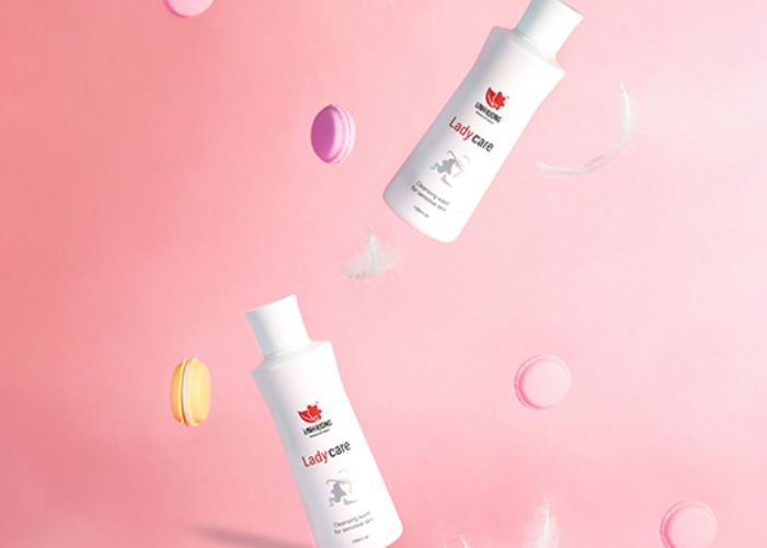 Review bao bì, kết cấu dung dịch vệ sinh Lady Care