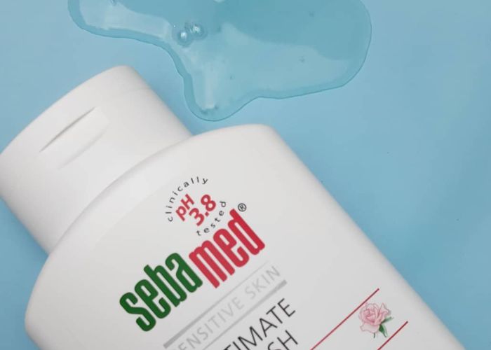 Review bao bì, kết cấu dung dịch vệ sinh Sebamed