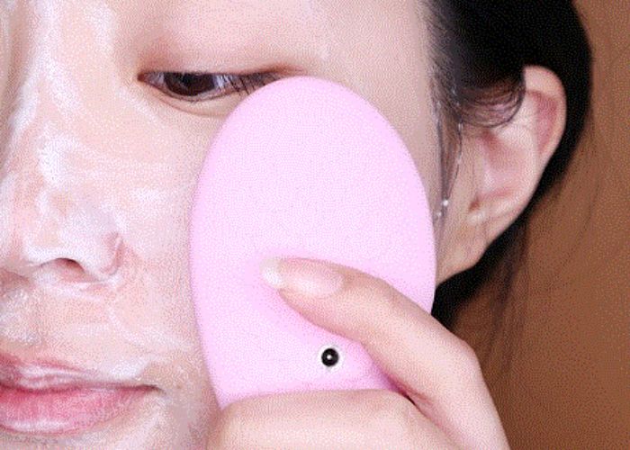 máy rửa mặt con cá Wellderma chính hãng