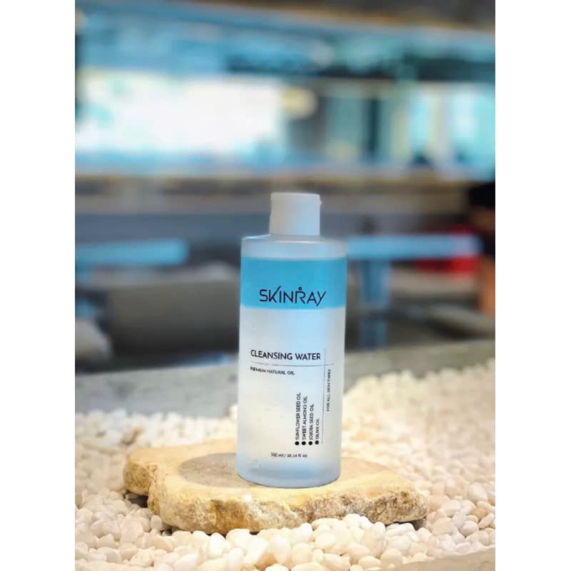 Nước tẩy trang Skinray Cleansing Water có mấy loại