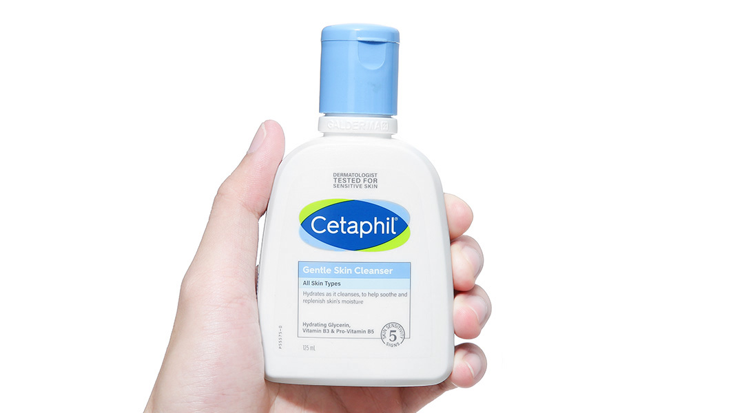 Nên chọn sữa rửa mặt Cetaphil nào cho da mụn