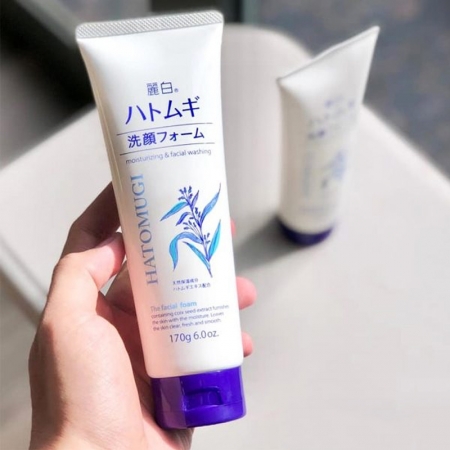 Sữa rửa mặt Hatomugi trắng