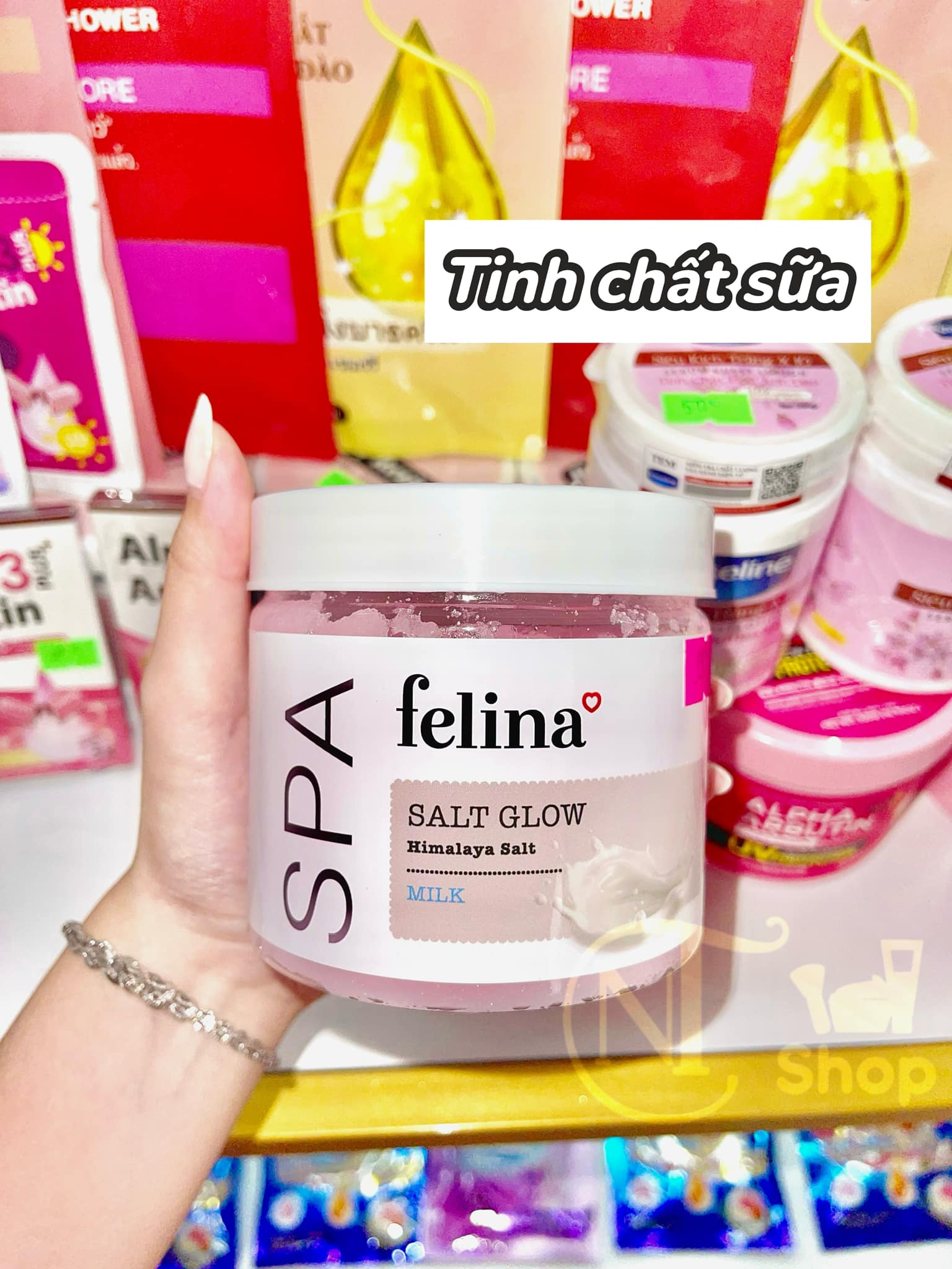 Tẩy tế bào chết Felina chính hãng