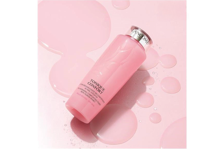 Nước hoa hồng Lancome 75ml là một sản phẩm được nhiều người yêu thích và đánh giá cao.