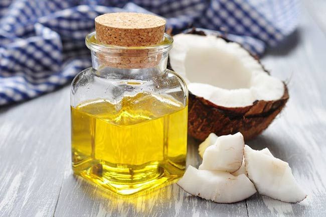 3 Cách Dưỡng Mi Bằng Dầu Dừa Và Vaseline