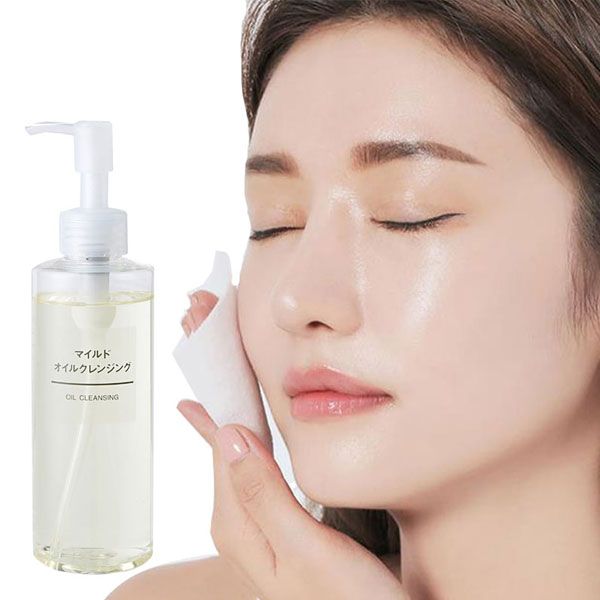 Có nên dùng dầu tẩy trang hàng ngày? Dùng thế nào tránh mụn?