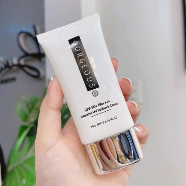 Review kem chống nắng Gorgeous có tốt không? Nhận biết thật và giả?