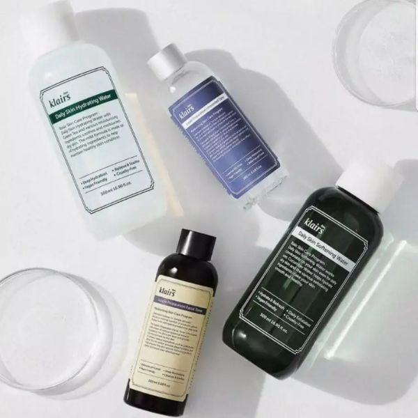 So sánh 2 loại toner Klairs có mùi và không mùi đơn giản và hiệu quả
