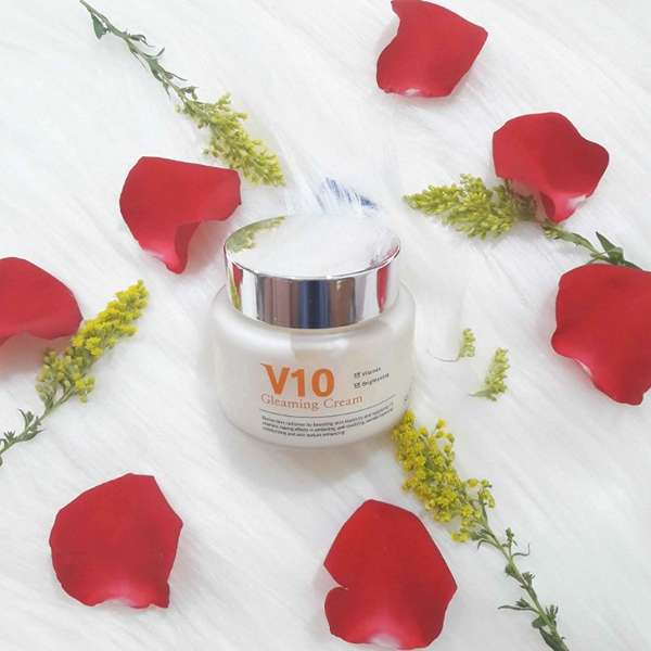 Review kem dưỡng trắng da V10 có tác dụng gì? Có tốt không?