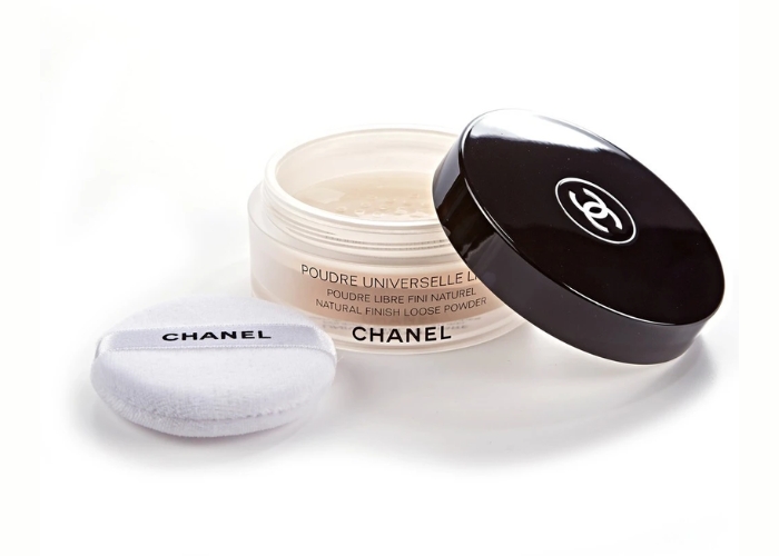 Review phấn phủ Chanel Tone 20 có kiểm soát dầu nhờn tốt không ?