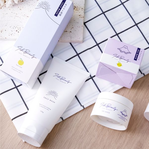 Combo Sữa rửa mặt Ichi Beauty Gel dưỡng ẩm Ichi Beauty giữ mãi làn da tuổi 20