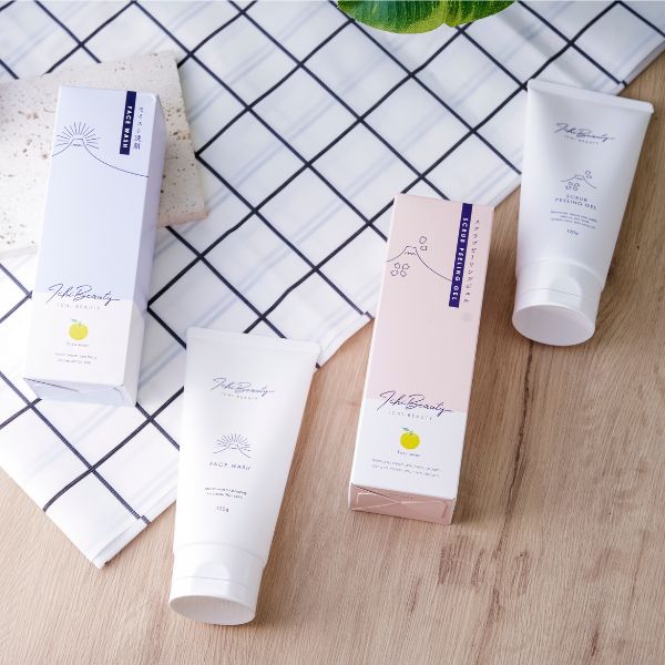 Combo Sữa rửa mặt tẩy tế bào chết Ichi Beauty mang đến làn da mịn màng