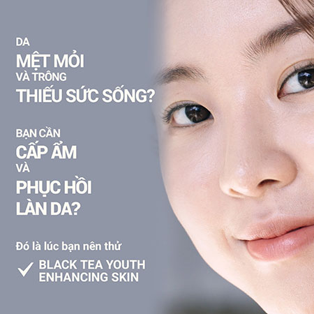 Nước cân bằng Innisfree Black Tea Youth Enhancing Skin chống lão hóa 150ml