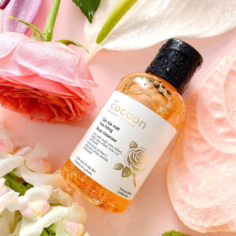 Gel rửa mặt hoa hồng Cocoon 140ml