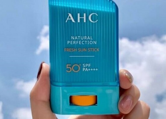 Kem chống nắng AHC màu xanh Hàn Quốc có tốt không?