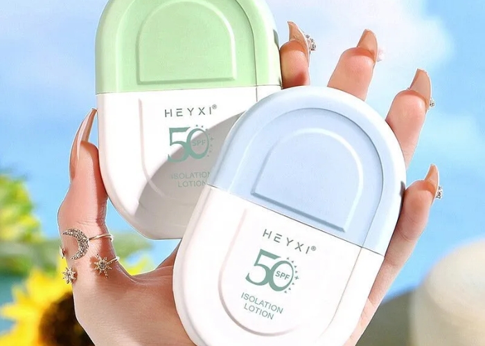 Review kem chống nắng Heyxi có tốt không?